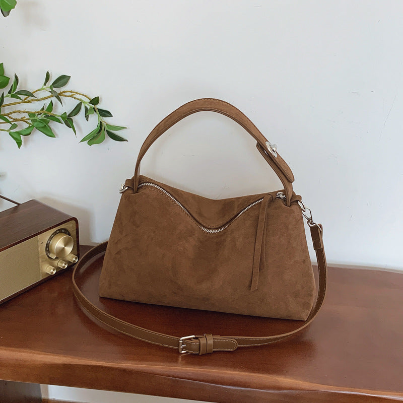 The Avella Soft Shoulder Bag